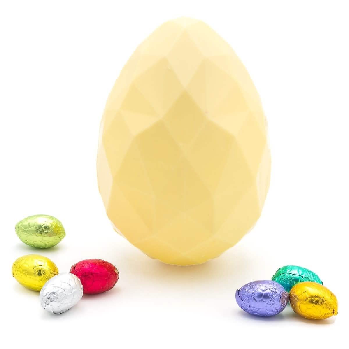 Diamond Easter egg with 8 small eggs (white) 300 Grs - The Belgian Chocolate Makers